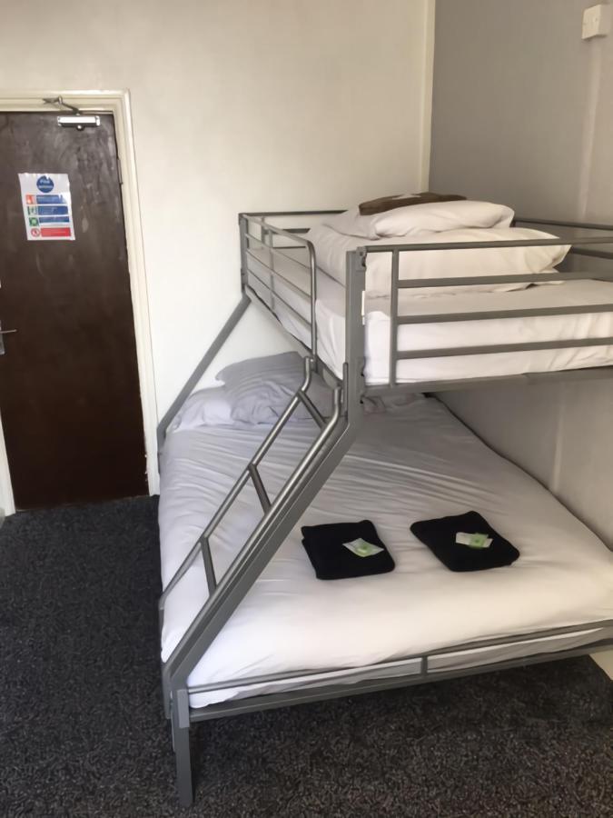 Гостевой дом Myroomz Seaview 2*