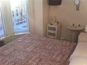Myroomz Seaview Гостевой дом 2*